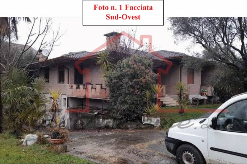 Casa Bi - Trifamiliare, Cassola