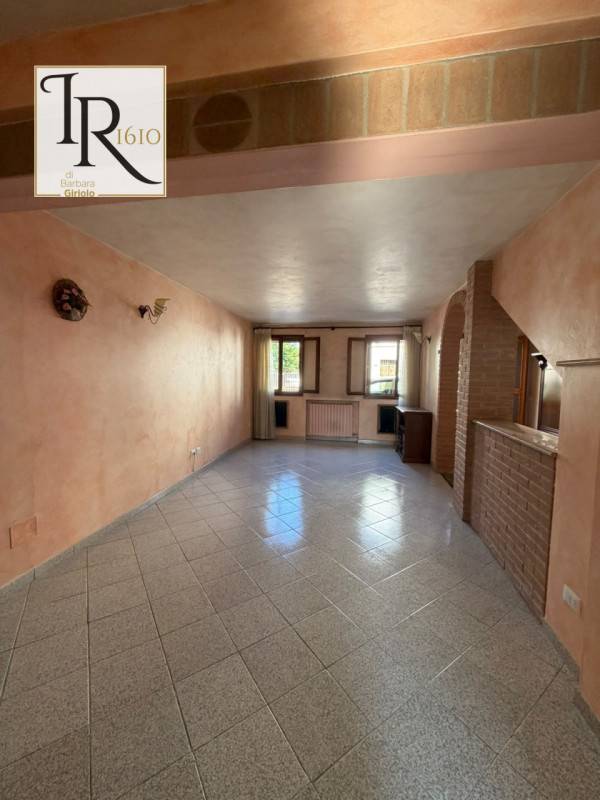 Casa Bi - Trifamiliare Masi - Centro, Masi