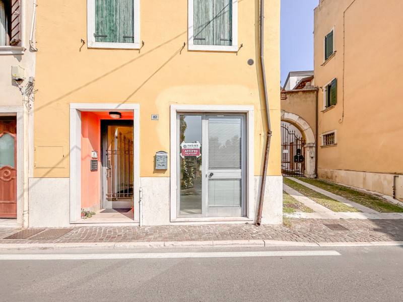 Ufficio, Pescantina