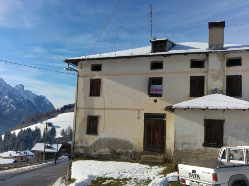Casa indipendente San Pietro di Cadore, San Pietro di Cadore