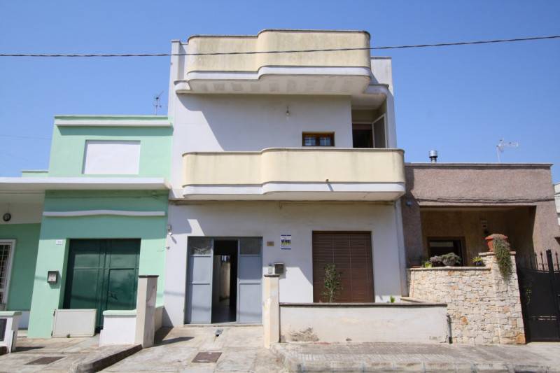 Casa indipendente Matino - Centro, Matino