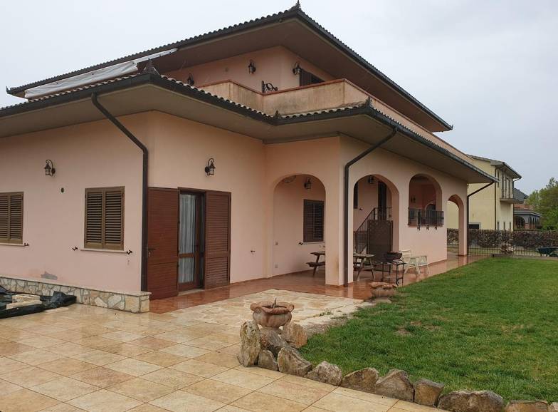Villa, Manciano