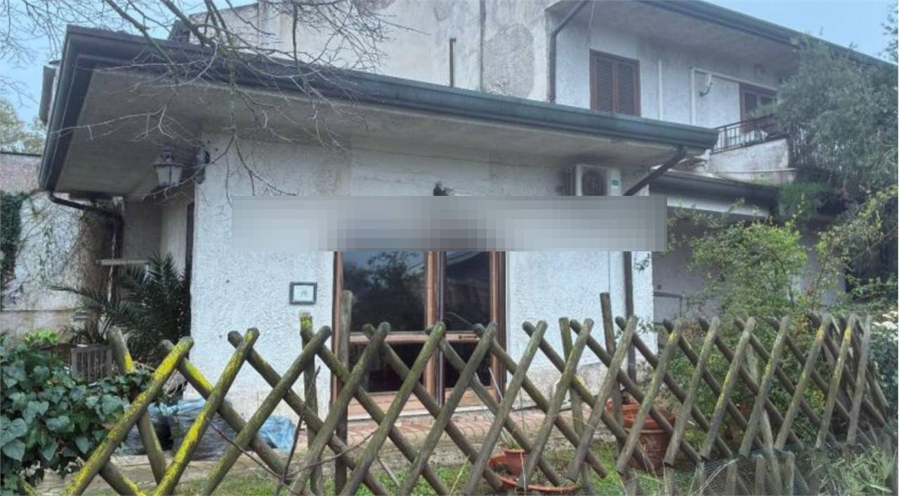 Casa Bi - Trifamiliare, Roma