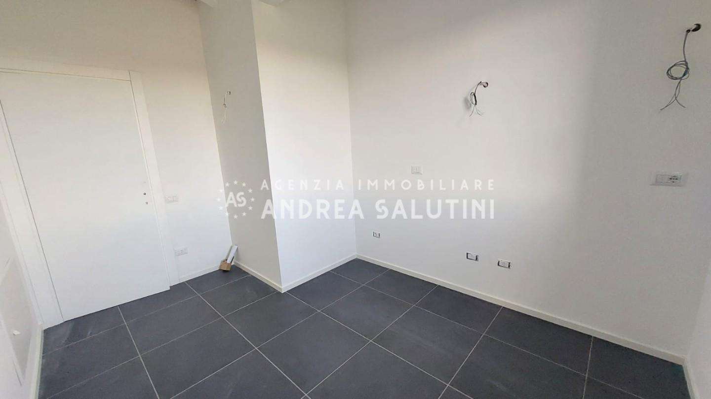 Palazzo - Stabile Pontedera PI,, Pontedera