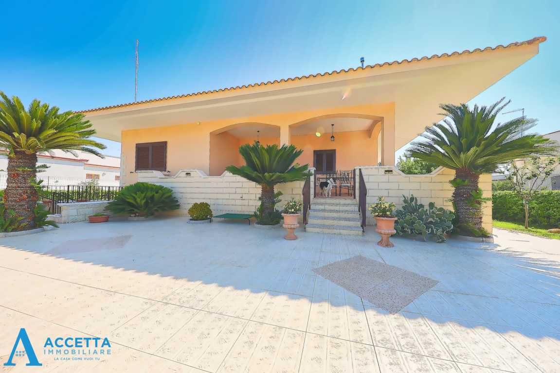 Casa indipendente Via Fior d'Agave, Taranto