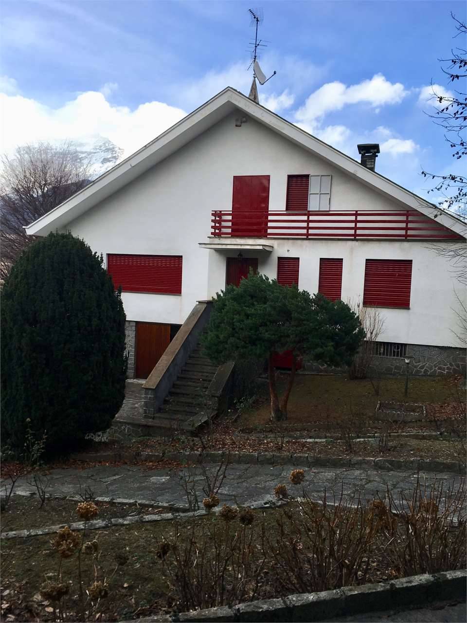 Villa, Chiomonte