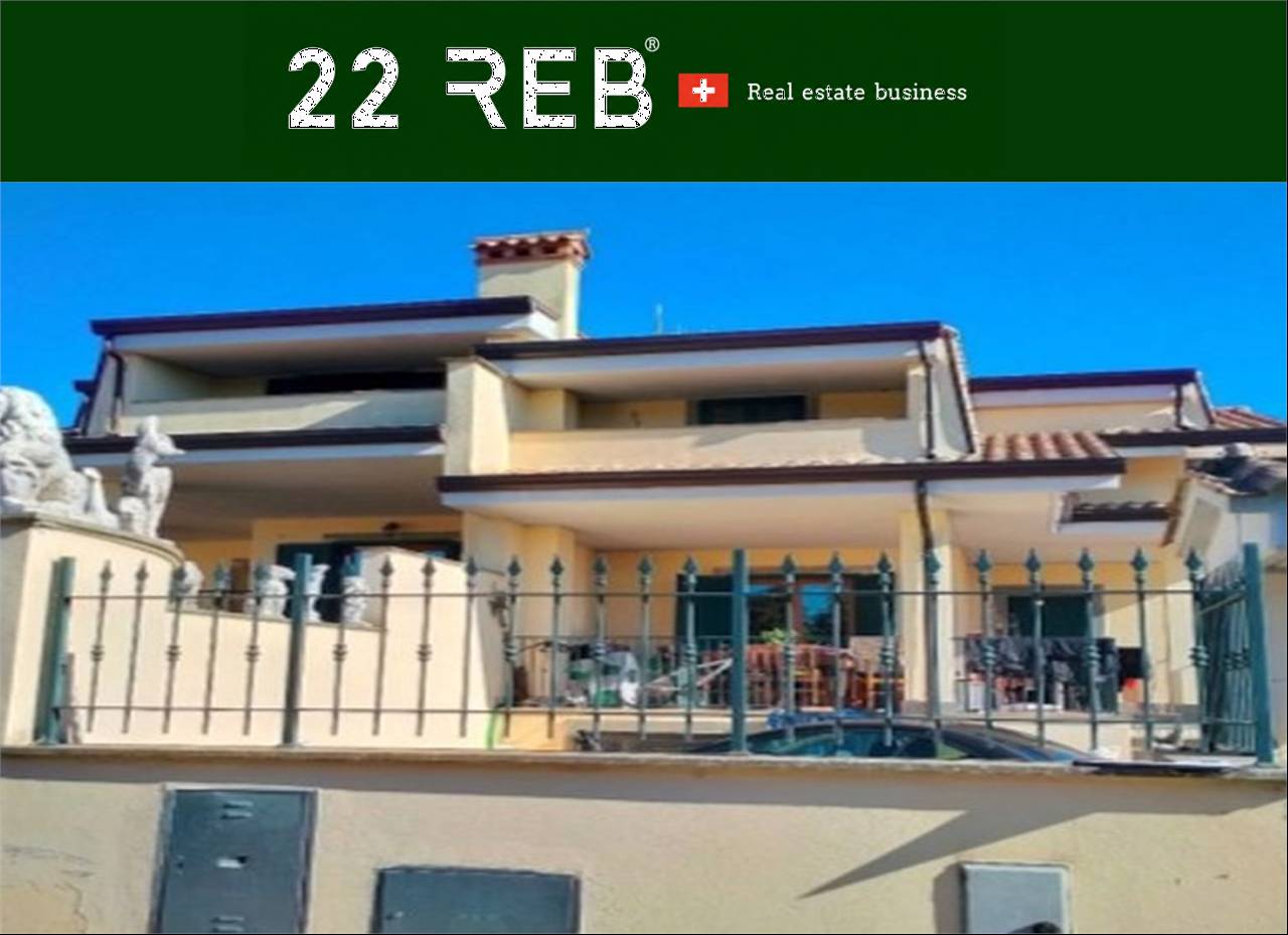 Casa indipendente, Lariano
