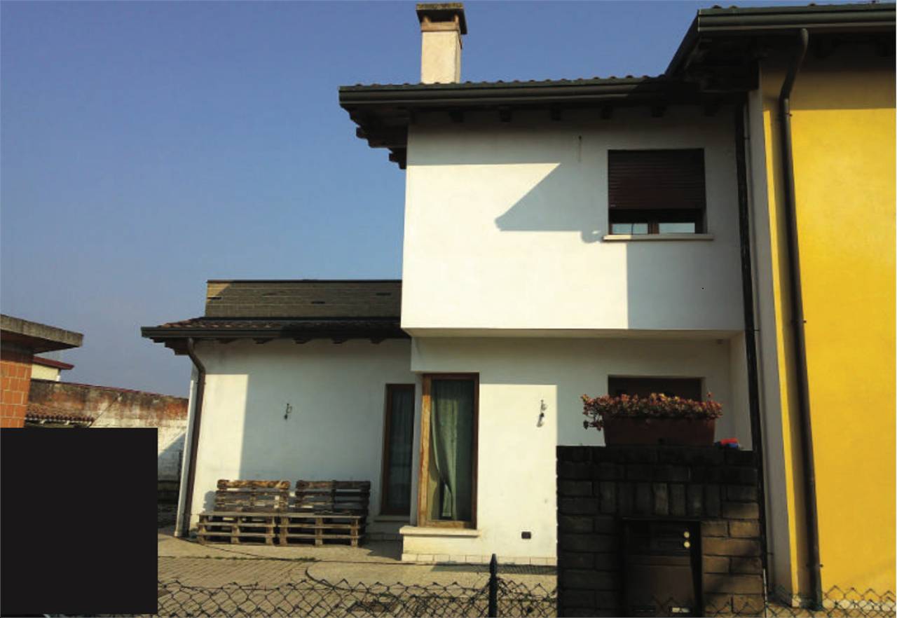 Porzione di casa, Vedelago