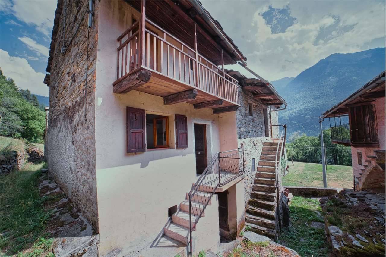 Porzione di casa Turiggia, Varzo
