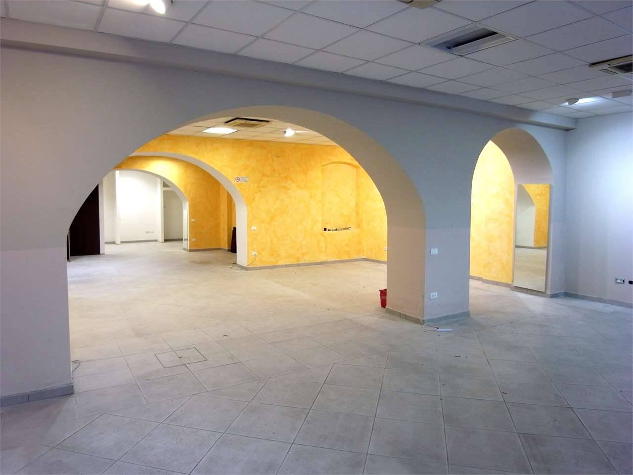 Negozio Centro, Trieste