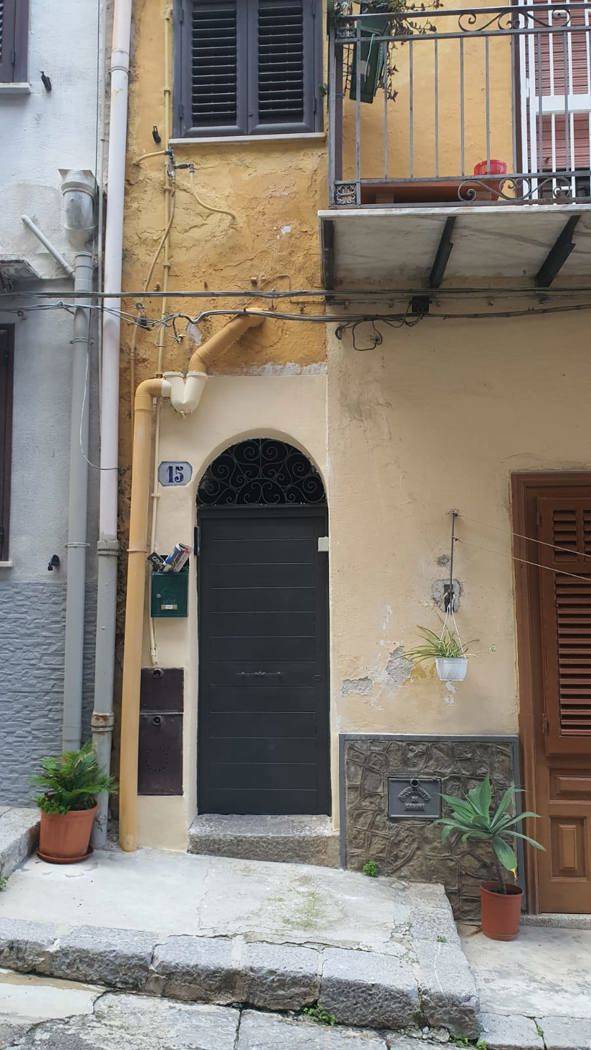 Appartamento, Carini