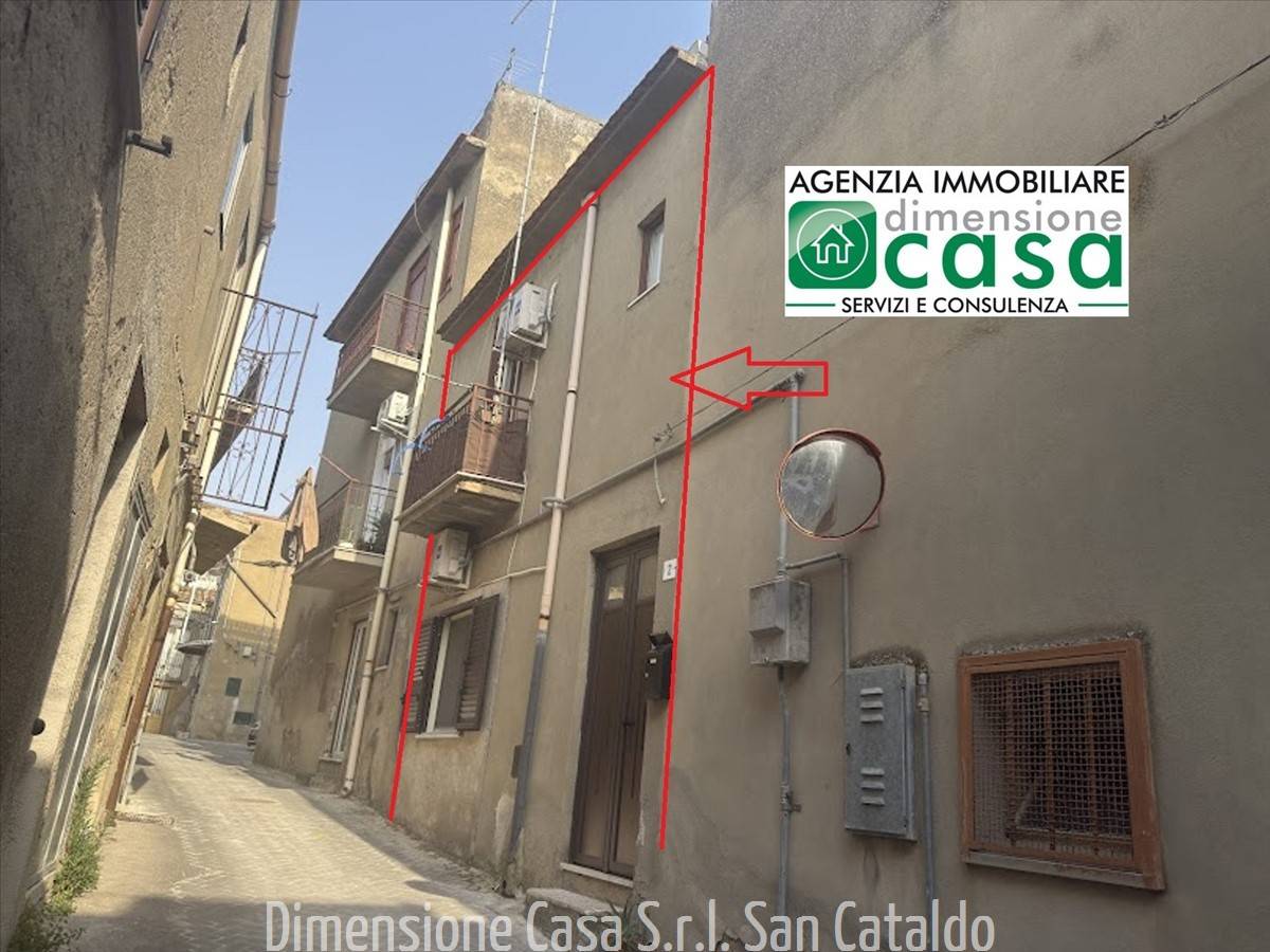 Casa indipendente, San Cataldo