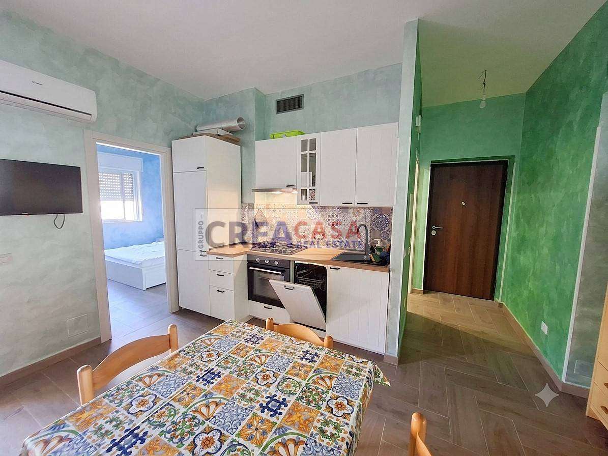 Appartamento via Porticato, Giardini-Naxos
