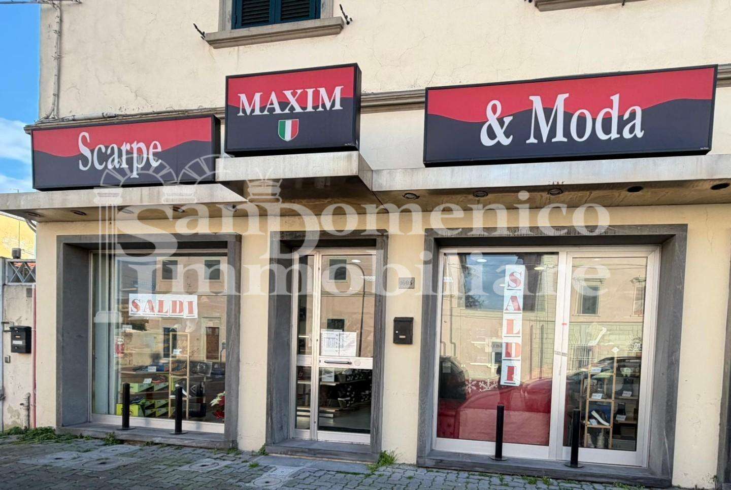 Negozio Via Tosco Romagnola,, Cascina