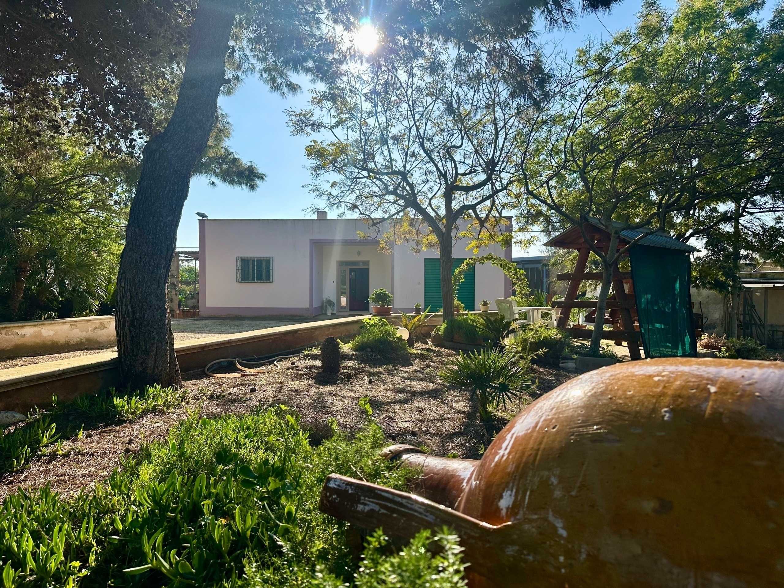 Casa indipendente Contrada Pezza d' Acqua Fresca, San Vito dei Normanni