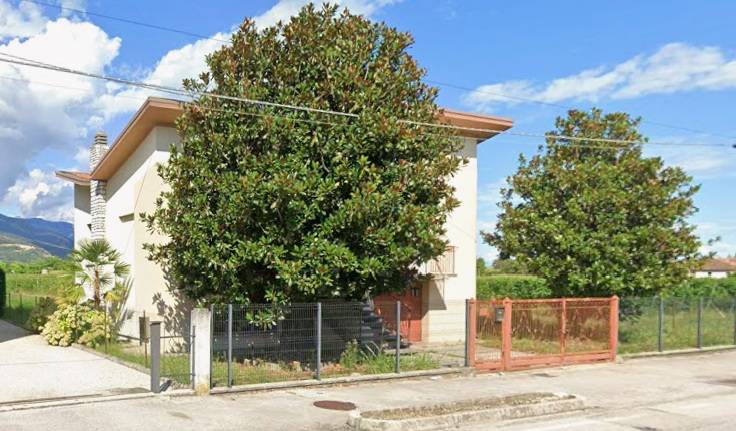 Casa indipendente Cordignano, Cordignano
