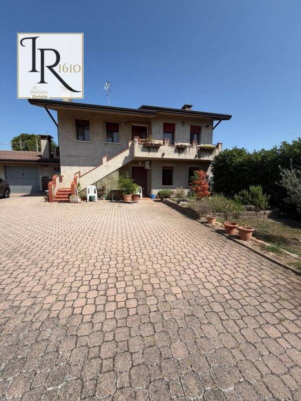 Casa Bi - Trifamiliare Villa d 'Adige, Badia Polesine