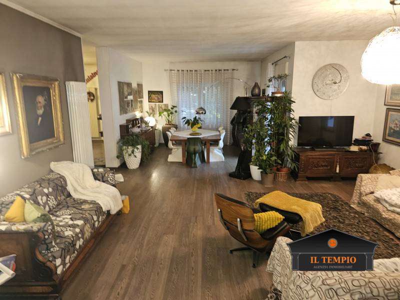 Casa Bi - Trifamiliare Costabissara, Costabissara