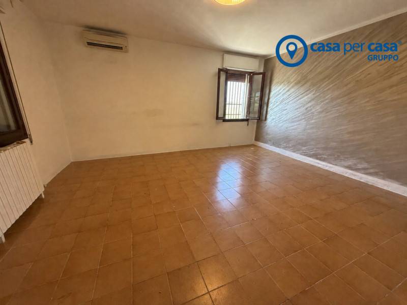 Casa indipendente, Villanova Marchesana