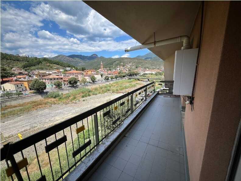 Appartamento Via delle Pesche, Casarza Ligure