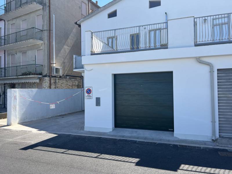 Box - Garage - Posto Auto Sottomarina - Centro, Chioggia