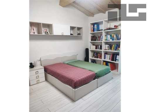  - foto 32