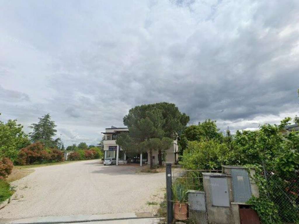 Negozio Via Guido Rossa /A 20, Sinalunga