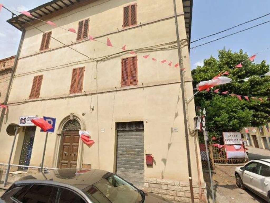 Capannone Frazione San Martino in Campo, via Deruta  99, Perugia