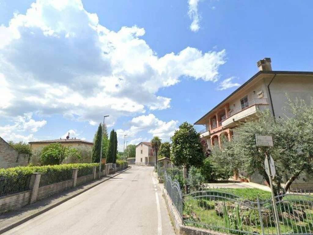 Terreno edificabile Eugenio Montale, Torgiano