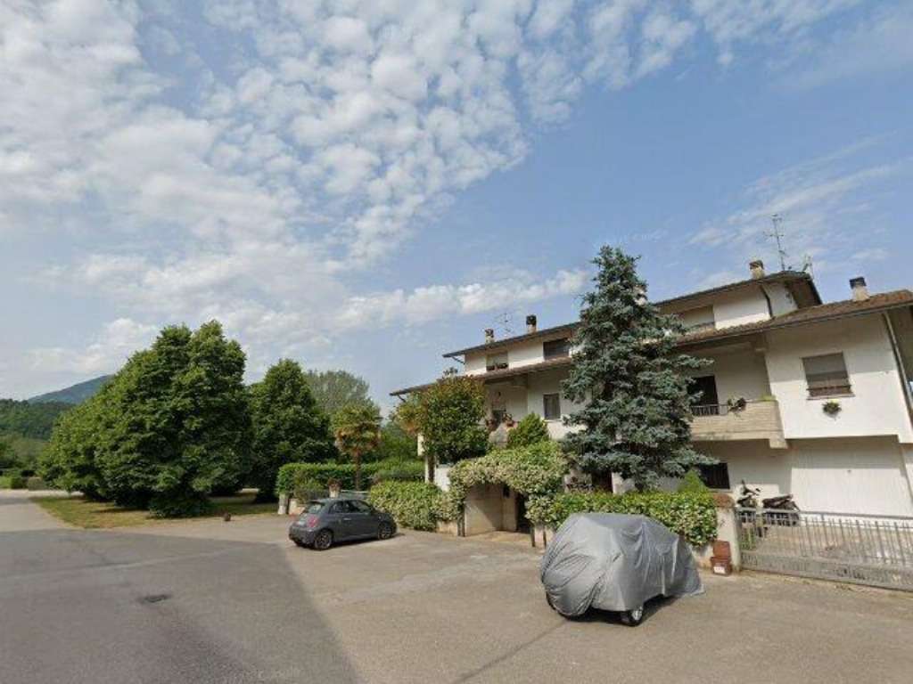 Magazzino - Deposito Via Lombardia  1, Umbertide
