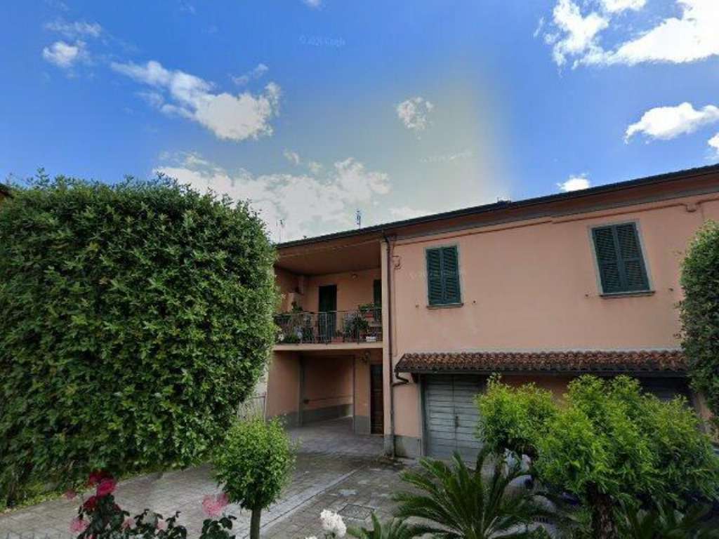 Appartamento Frazione Costano - Via Santa Lucia  11, Bastia Umbra