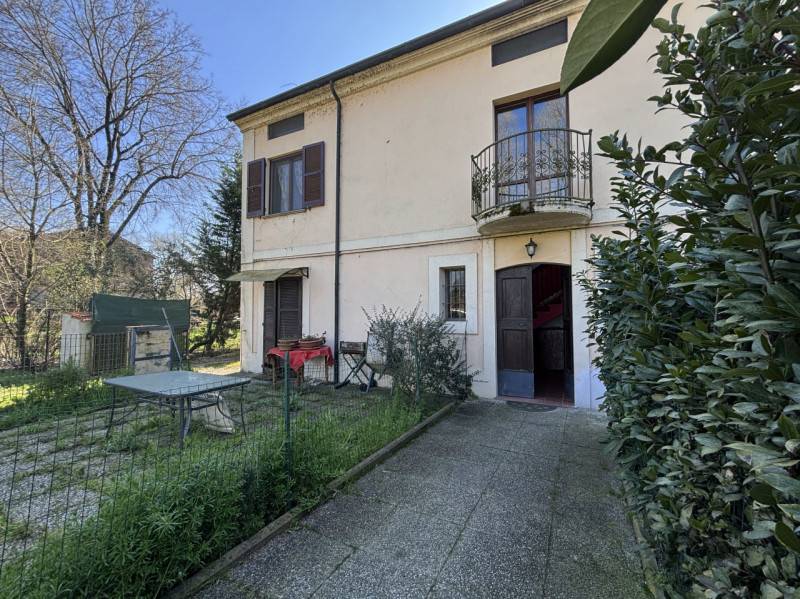Appartamento Torrile, Torrile