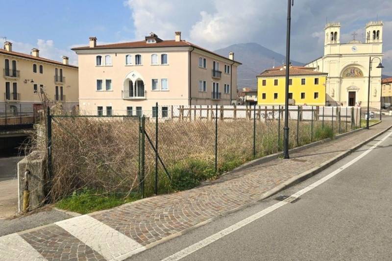 Altro, Carrè