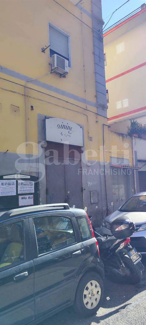 Negozio, Napoli