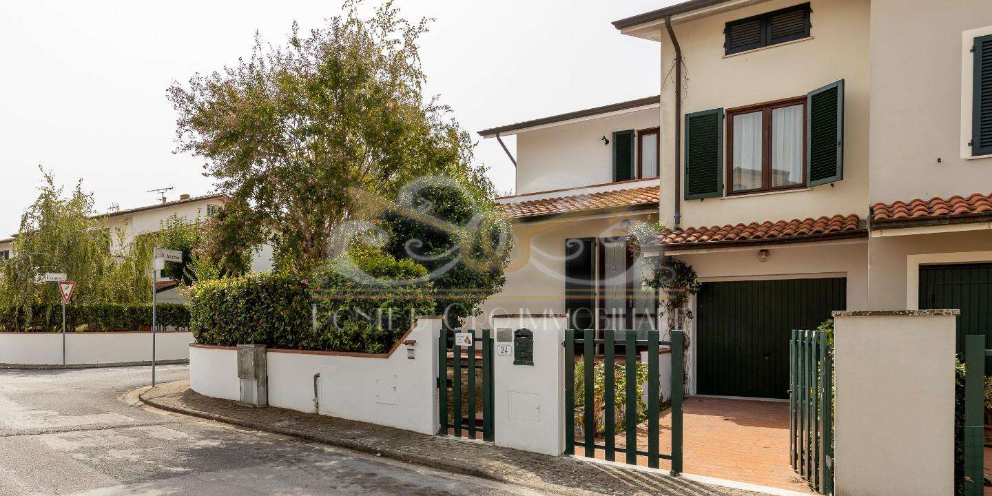 Casa Bi - Trifamiliare Migliarino PI,, Vecchiano