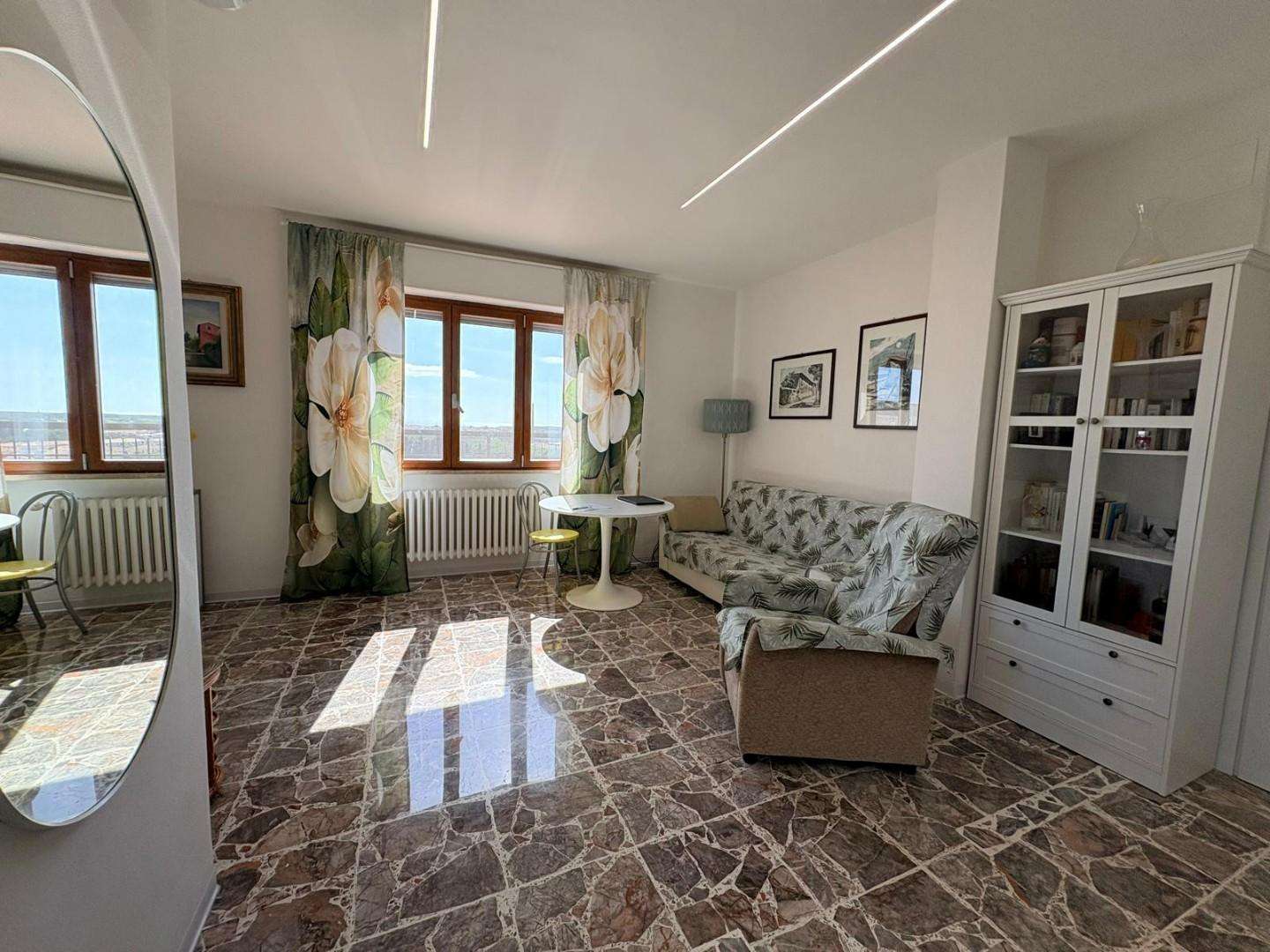 Attico - Mansarda Cecina, Cecina
