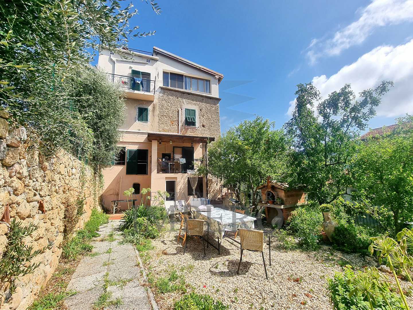 Porzione di casa Via Ciappin, Ventimiglia