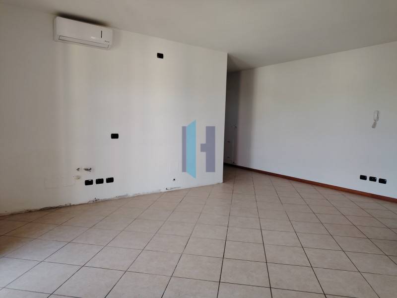 Appartamento Travagliato, Travagliato