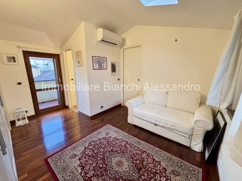 Casa Bi - Trifamiliare Centro Oltrarno / Santo Spirito / San Frediano, Firenze