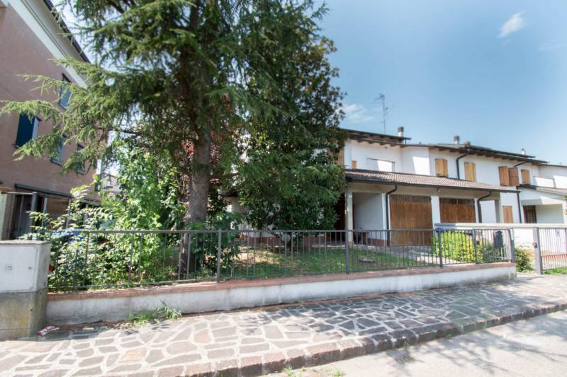 Casa Bi - Trifamiliare San Marino, Carpi