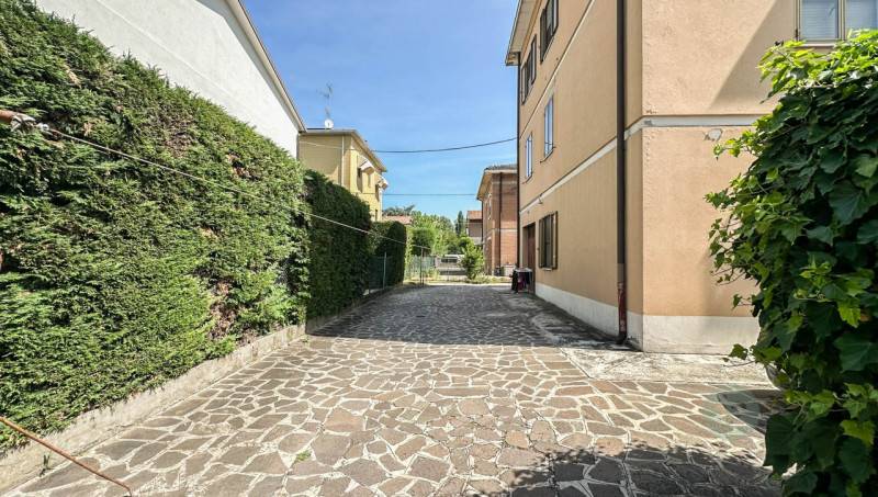 Casa Bi - Trifamiliare, Carpi