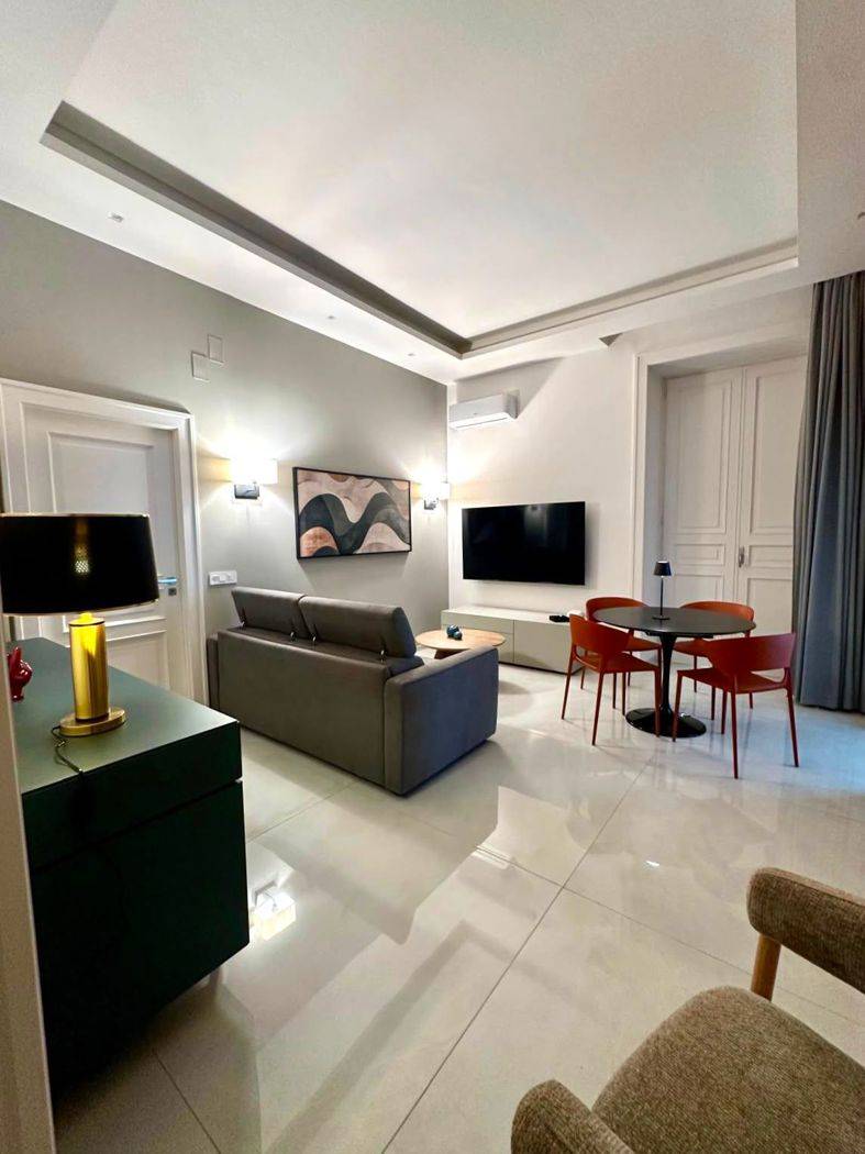 Appartamento, Napoli