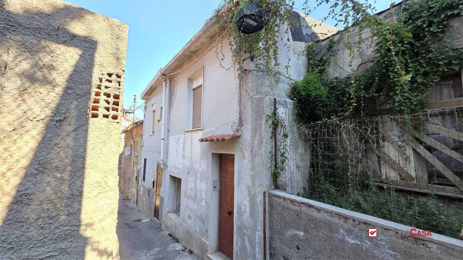 Appartamento via ernesto cianciolo, Messina