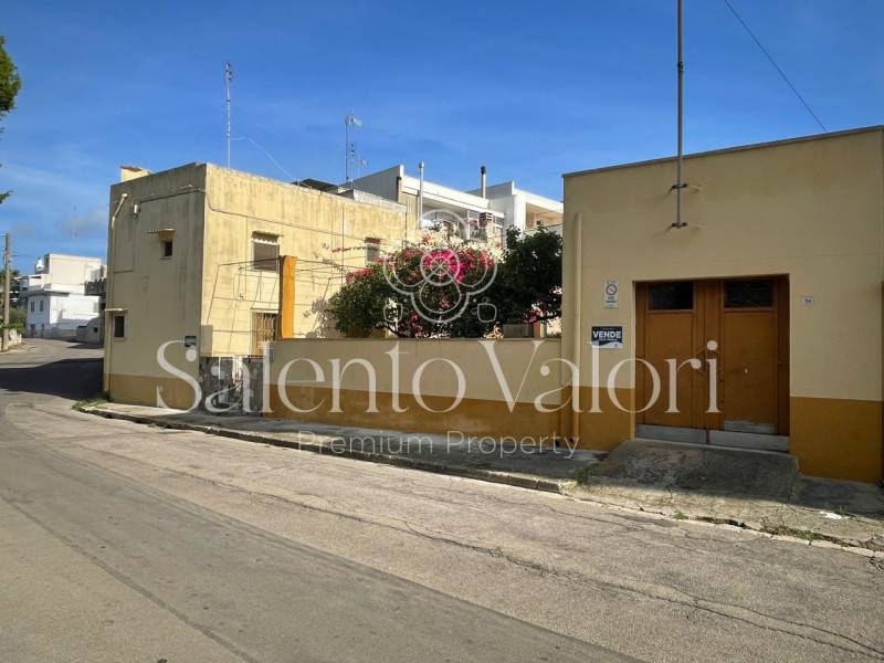 Casa indipendente, Parabita