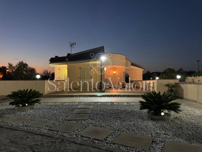 Villa, Tuglie