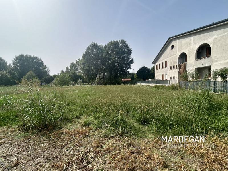 Terreno edificabile, Tombolo