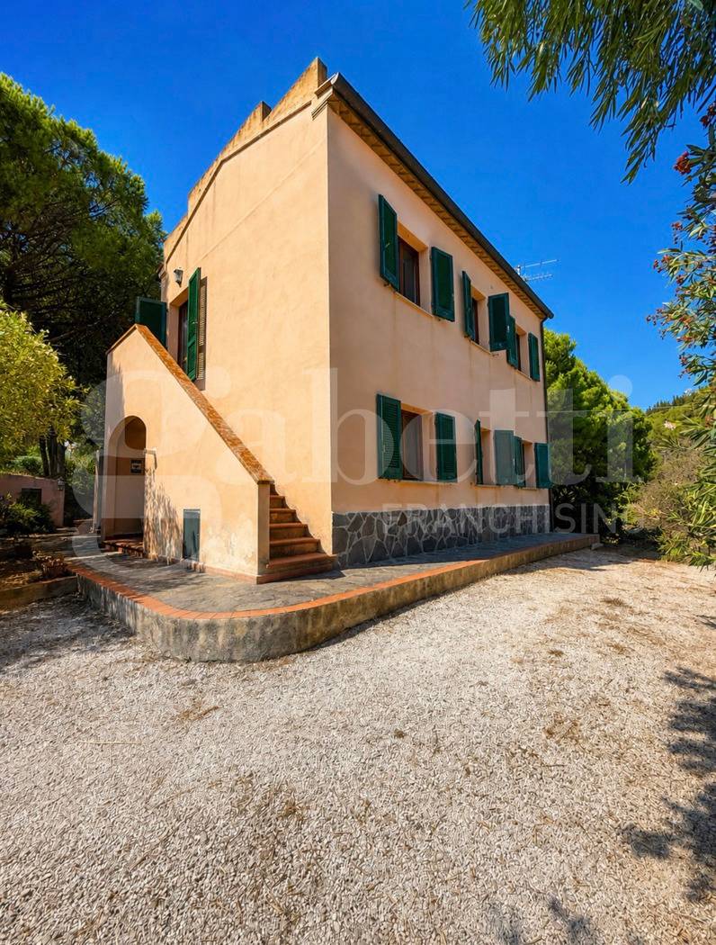 Casa indipendente, Campo nell'Elba