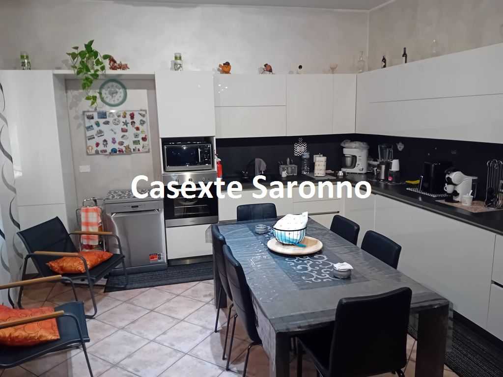 Appartamento Via Adige, Cassano Magnago
