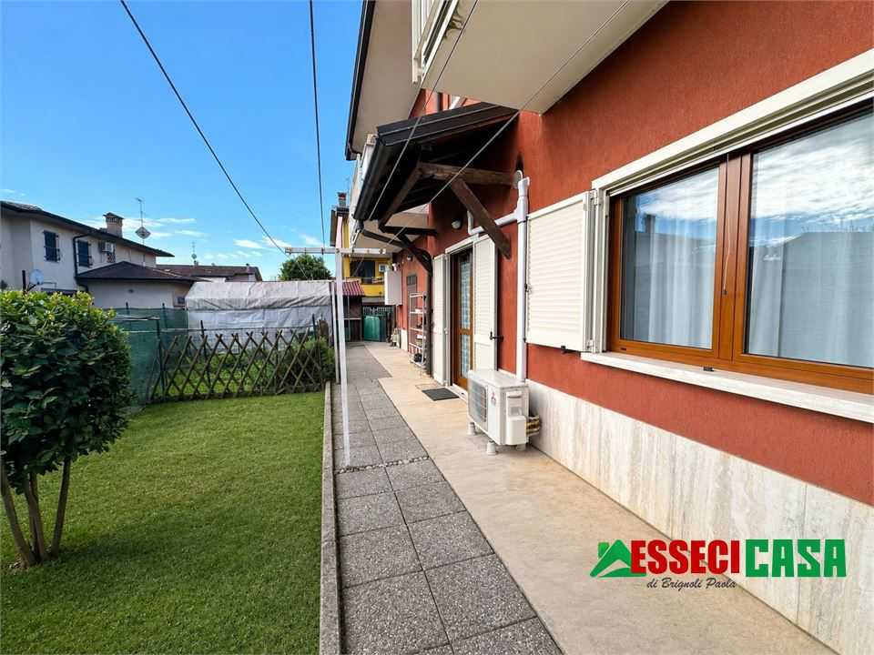 Appartamento Via Adami, Arzago d'Adda