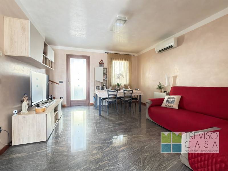 Casa Bi - Trifamiliare Cusignana, Giavera del Montello